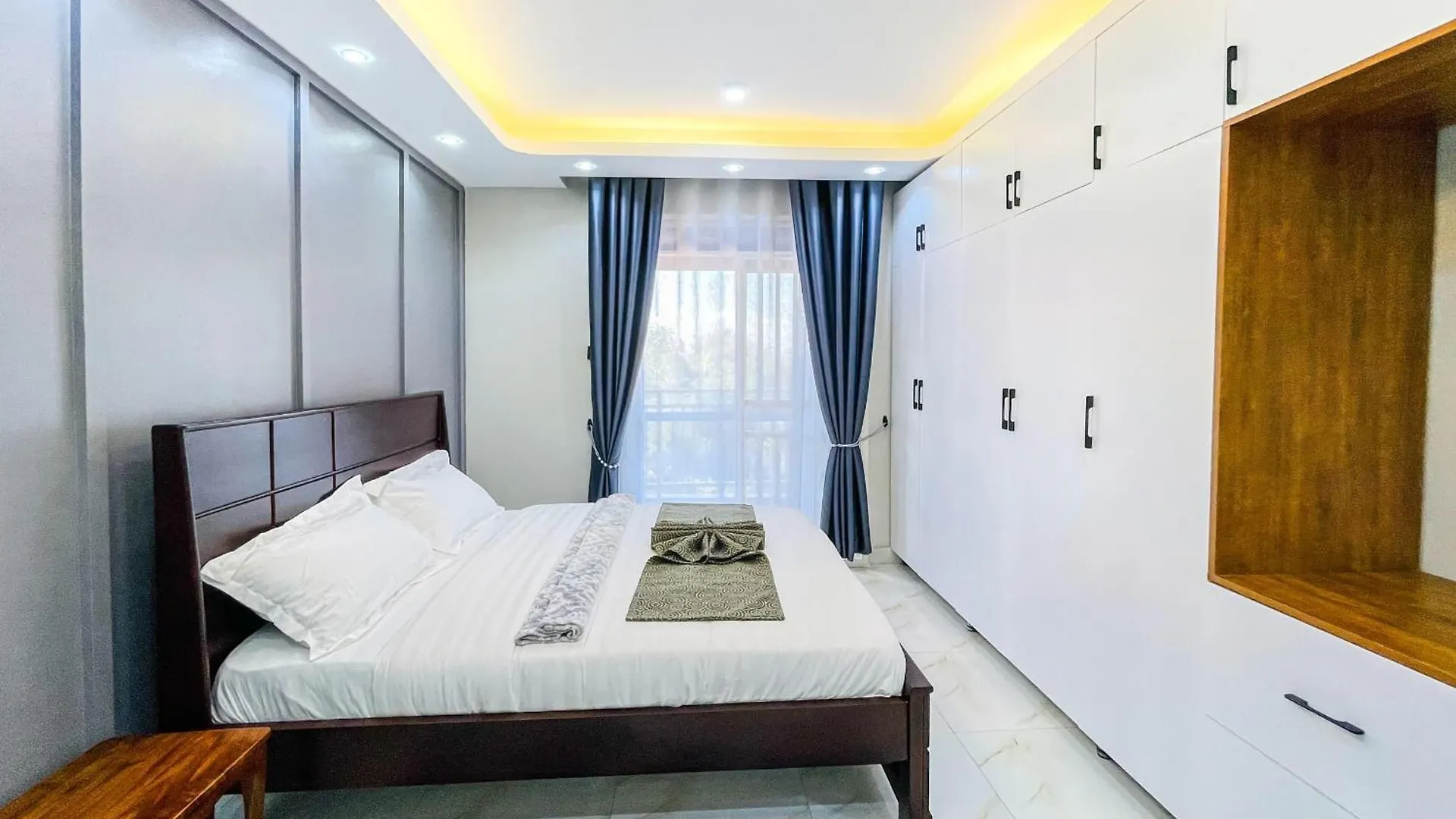 Hilltop Universal Residence 坎帕拉